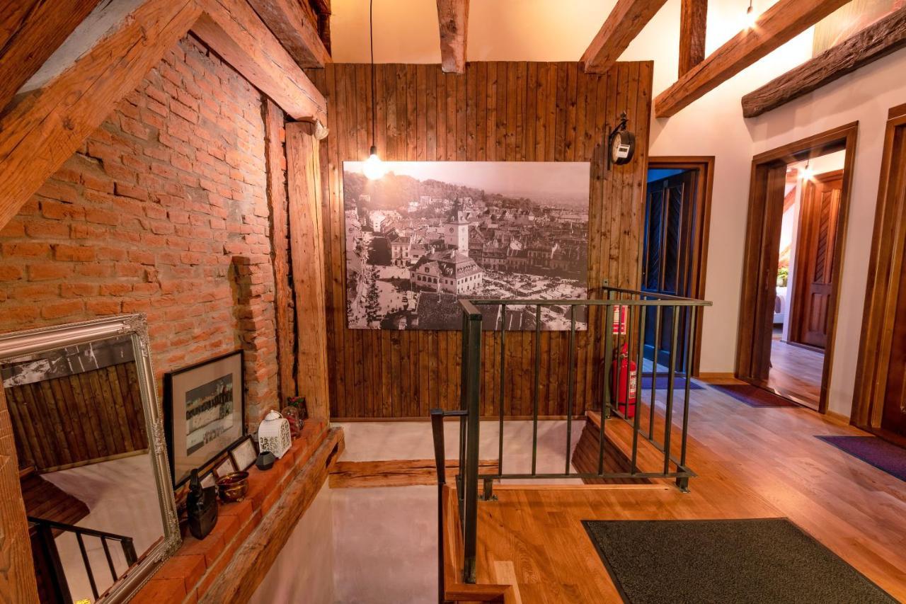 فندق Wood House Republicii براشوف المظهر الخارجي الصورة